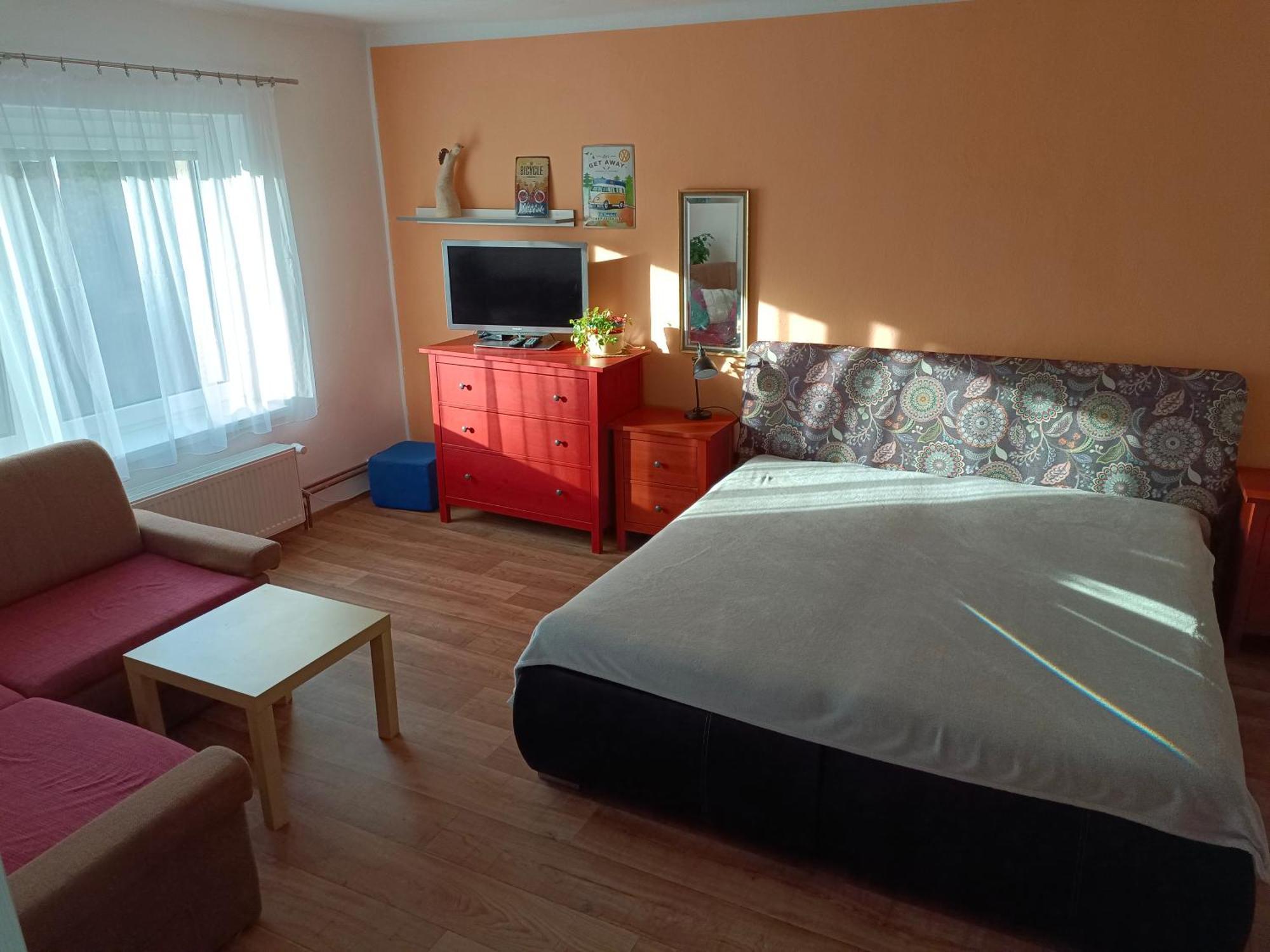 Apartman Za Lesem Červený Kostelec Bagian luar foto